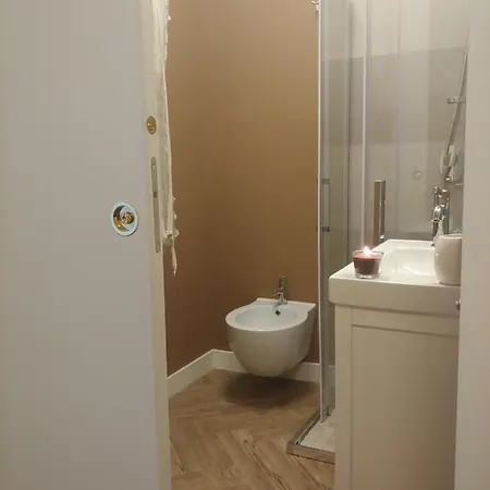 Bed & Breakfast Tiny 3*