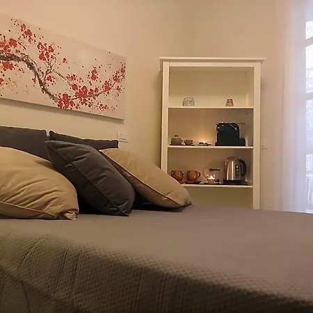 Couette-café Tiny 3*