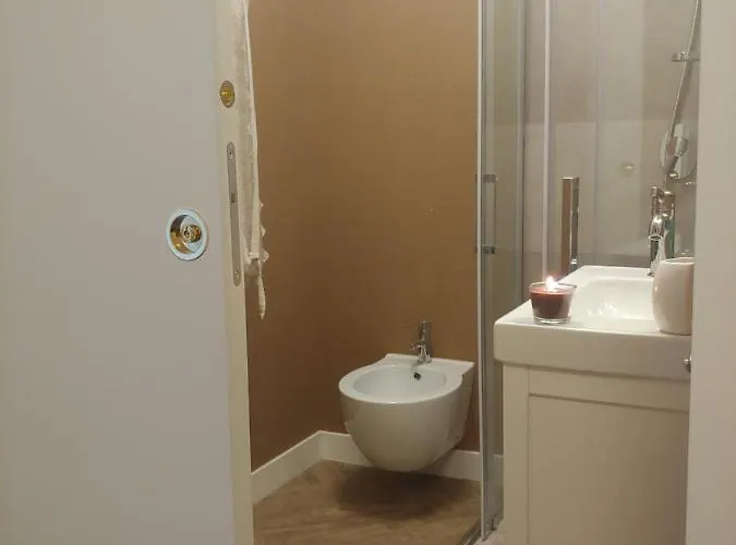 Bed & Breakfast Tiny 3*